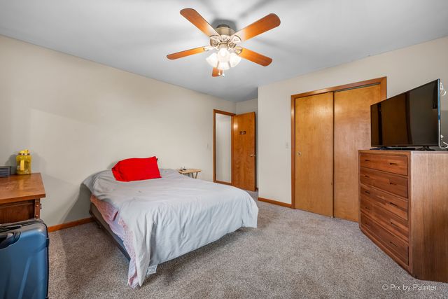 1321 Florence Drive, Sycamore, IL 60178