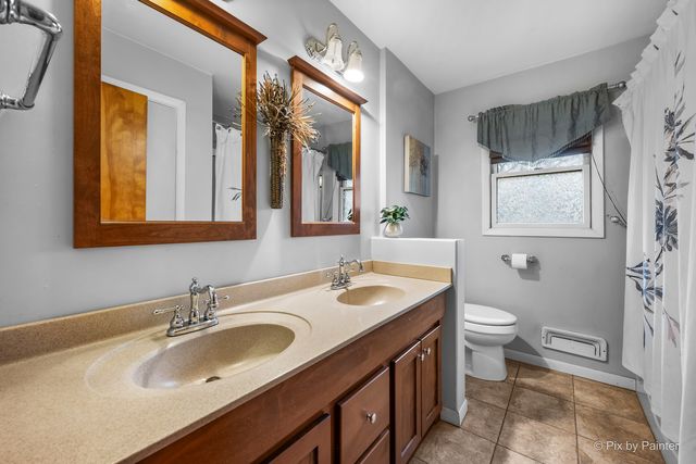 1321 Florence Drive, Sycamore, IL 60178