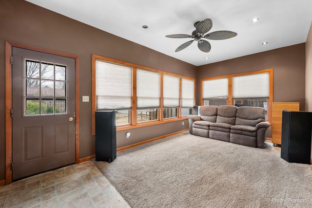 1321 Florence Drive, Sycamore, IL 60178