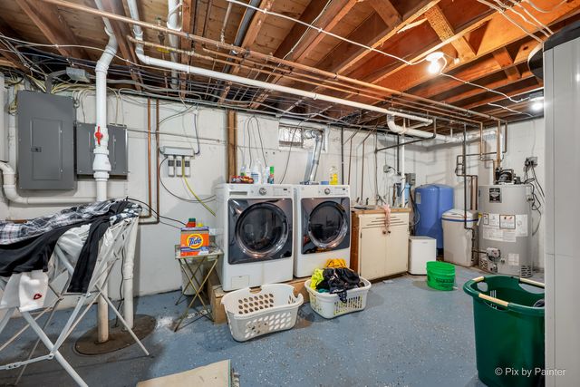 1321 Florence Drive, Sycamore, IL 60178