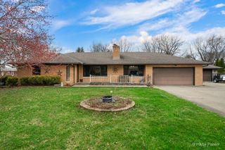 1321 Florence Drive, Sycamore, IL 60178