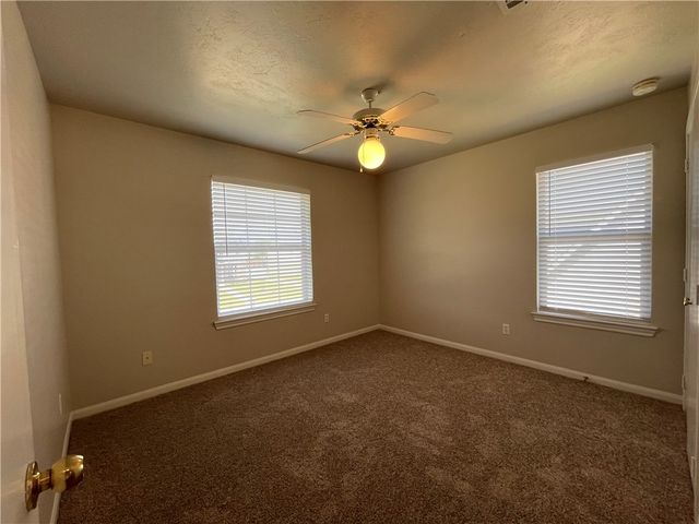 2405 Pintail Loop, College Station, TX 77845