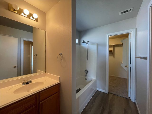 2405 Pintail Loop, College Station, TX 77845