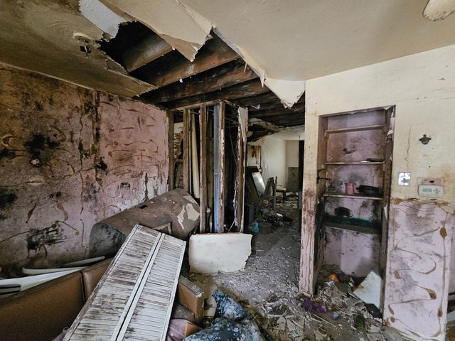 355 W 105th Place, Chicago, IL 60628