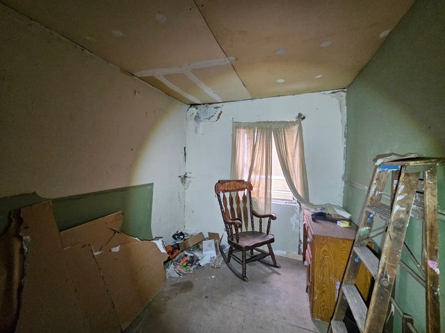 355 W 105th Place, Chicago, IL 60628