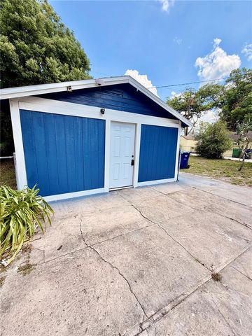 1200 E HENRY AVENUE, Tampa, FL 33604
