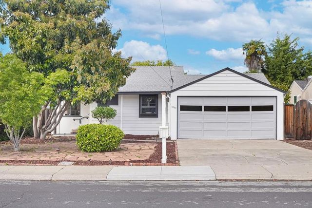 4065 2nd Street, Palo Alto, CA 94306