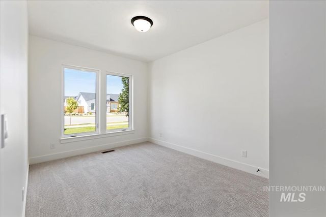 11119 S Corballis Ln, Kuna, ID 83634