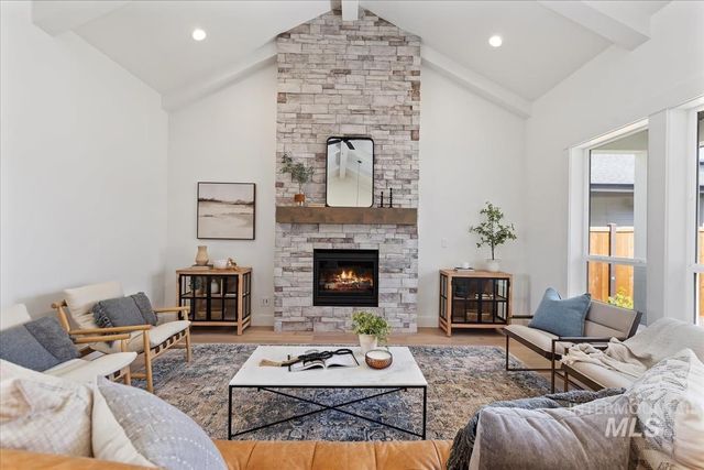 11119 S Corballis Ln, Kuna, ID 83634