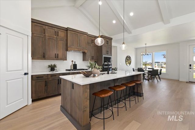 11119 S Corballis Ln, Kuna, ID 83634