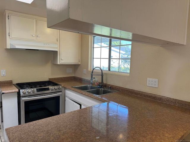 1875 Loyola, Chula Vista, CA 91913