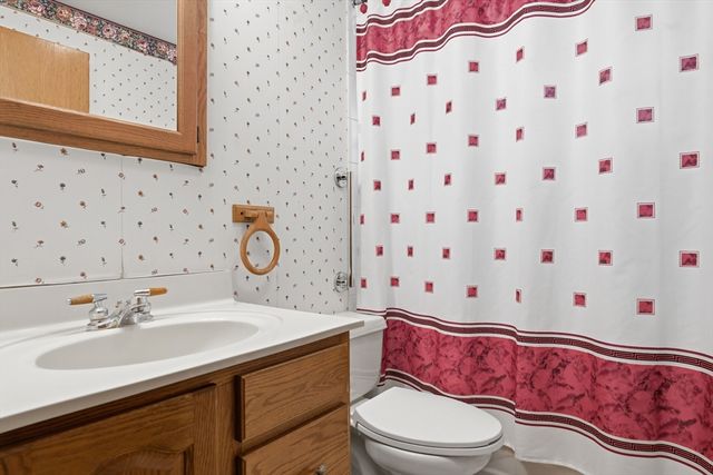 315 Central Ave, Dedham, MA 02026