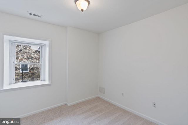 712 PACIFIC ST, Baltimore, MD 21211