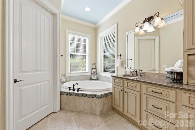 148 E Cold Hollow Farms Drive, Mooresville, NC 28117