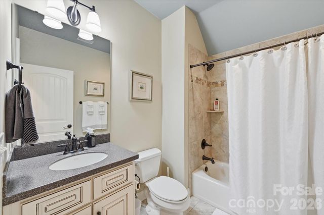 148 E Cold Hollow Farms Drive, Mooresville, NC 28117