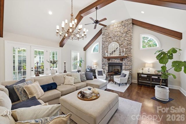 148 E Cold Hollow Farms Drive, Mooresville, NC 28117