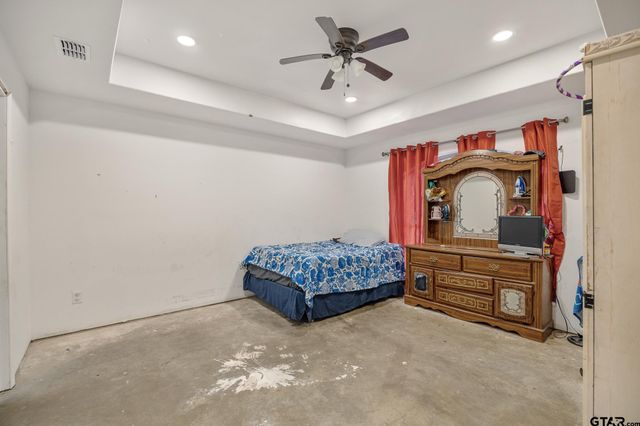 11196 CR 35, Tyler, TX 75706