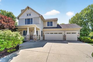 6547 Parkway CIRCLE, Mount Pleasant, WI 53406