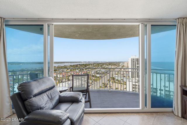 2625 S Atlantic Ave Apt 18NW, Daytona Beach, FL 32118