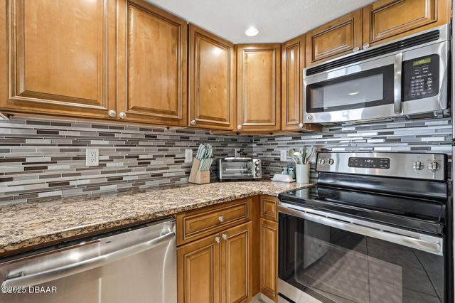 2625 S Atlantic Ave Apt 18NW, Daytona Beach, FL 32118