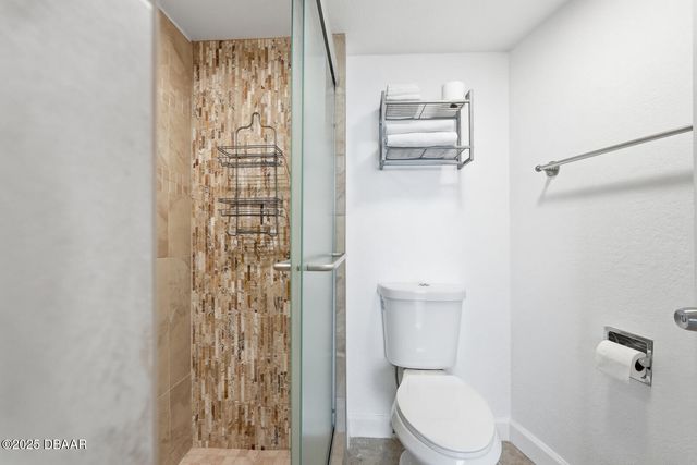 2625 S Atlantic Ave Apt 18NW, Daytona Beach, FL 32118