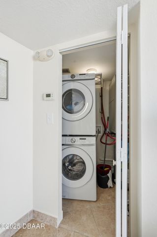 2625 S Atlantic Ave Apt 18NW, Daytona Beach, FL 32118