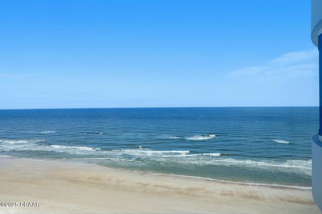 2625 S Atlantic Ave Apt 18NW, Daytona Beach, FL 32118