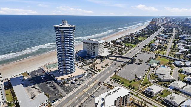 2625 S Atlantic Ave Apt 18NW, Daytona Beach, FL 32118