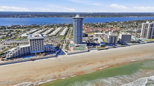 2625 S Atlantic Ave Apt 18NW, Daytona Beach, FL 32118