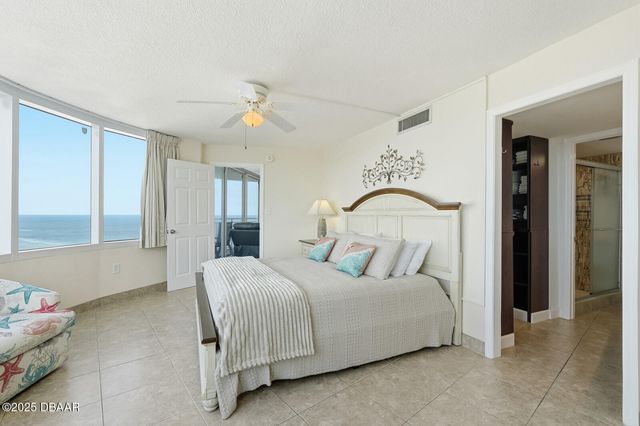 2625 S Atlantic Ave Apt 18NW, Daytona Beach, FL 32118