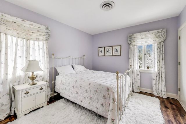 6500 Shady Lane, Burr Ridge, IL 60527