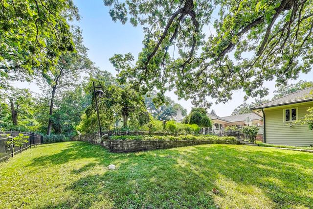 6500 Shady Lane, Burr Ridge, IL 60527