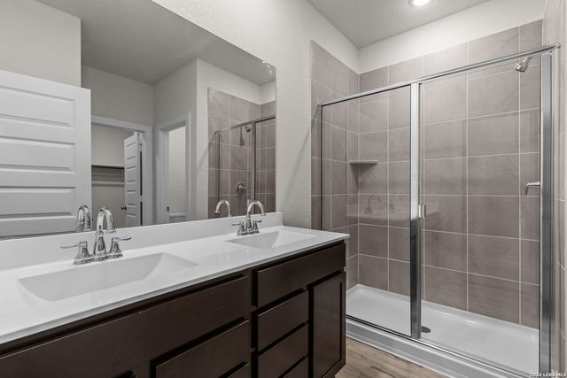 5530 Franklin Hills, Von Ormy, TX 78073
