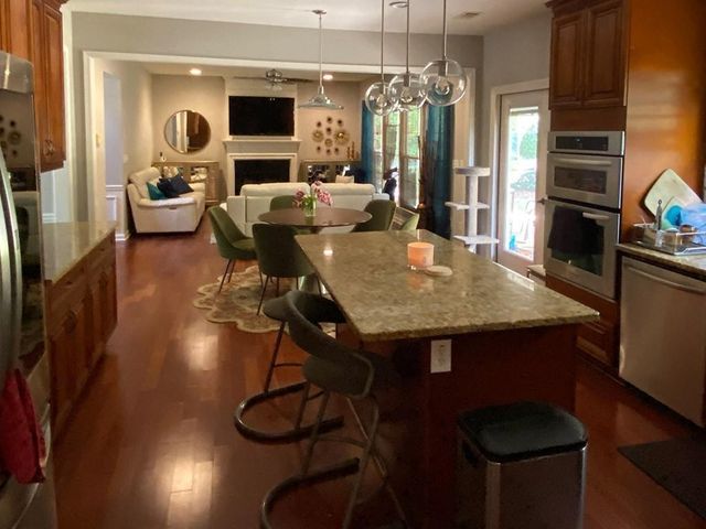 30 Sherryforth NW Drive, Marietta, GA 30062