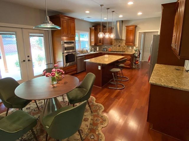 30 Sherryforth NW Drive, Marietta, GA 30062