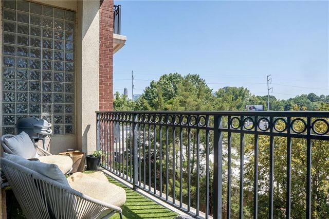 3820 Roswell NE Road 408, Atlanta, GA 30342