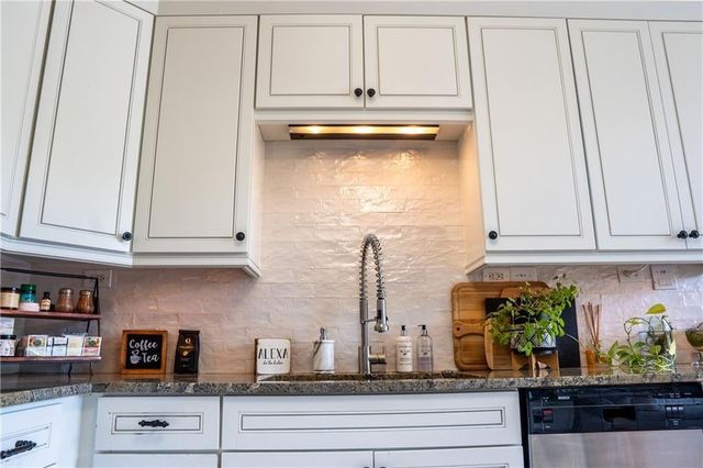 3820 Roswell NE Road 408, Atlanta, GA 30342