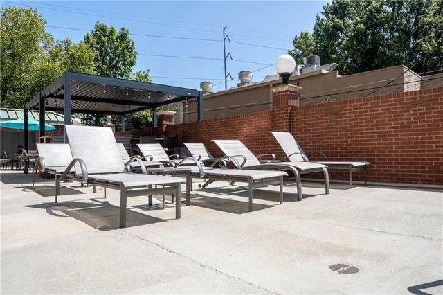 3820 Roswell NE Road 408, Atlanta, GA 30342