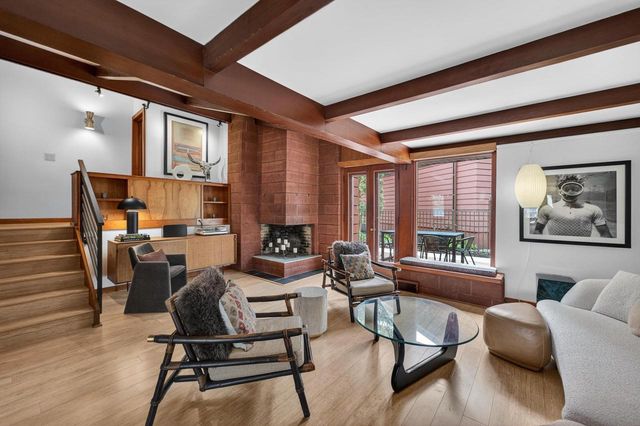 25 Shepard Terrace, Madison, WI 53705
