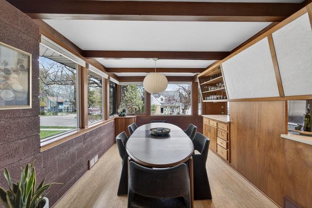 25 Shepard Terrace, Madison, WI 53705