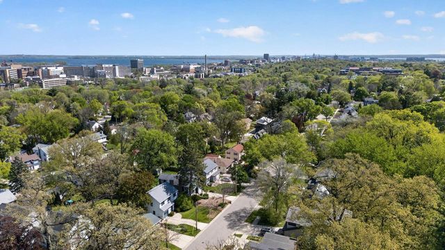 25 Shepard Terrace, Madison, WI 53705