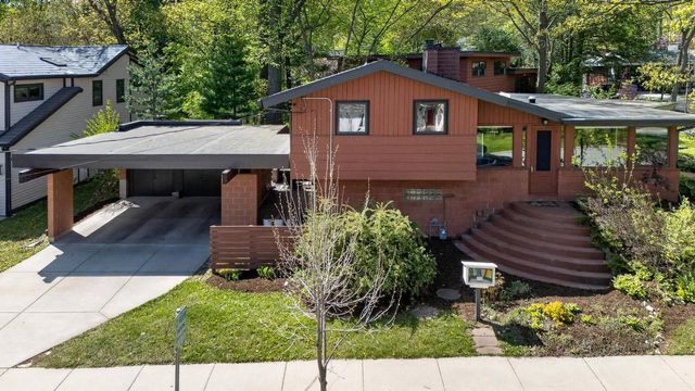 25 Shepard Terrace, Madison, WI 53705