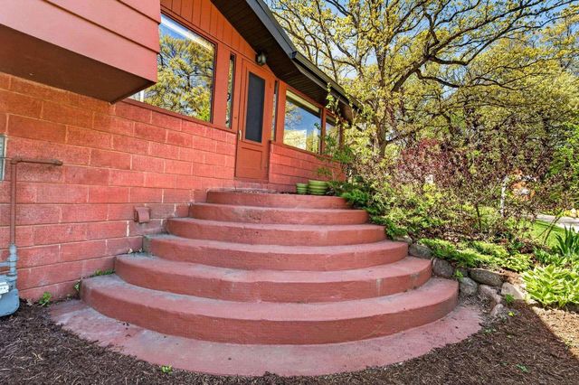 25 Shepard Terrace, Madison, WI 53705