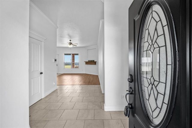 33 SW Bradford Ln, Lawton, OK 73505