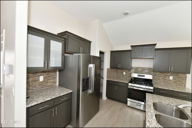 15165 COMPOSITION Avenue, El Paso, TX 79938