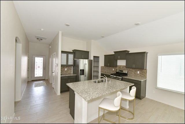 15165 COMPOSITION Avenue, El Paso, TX 79938