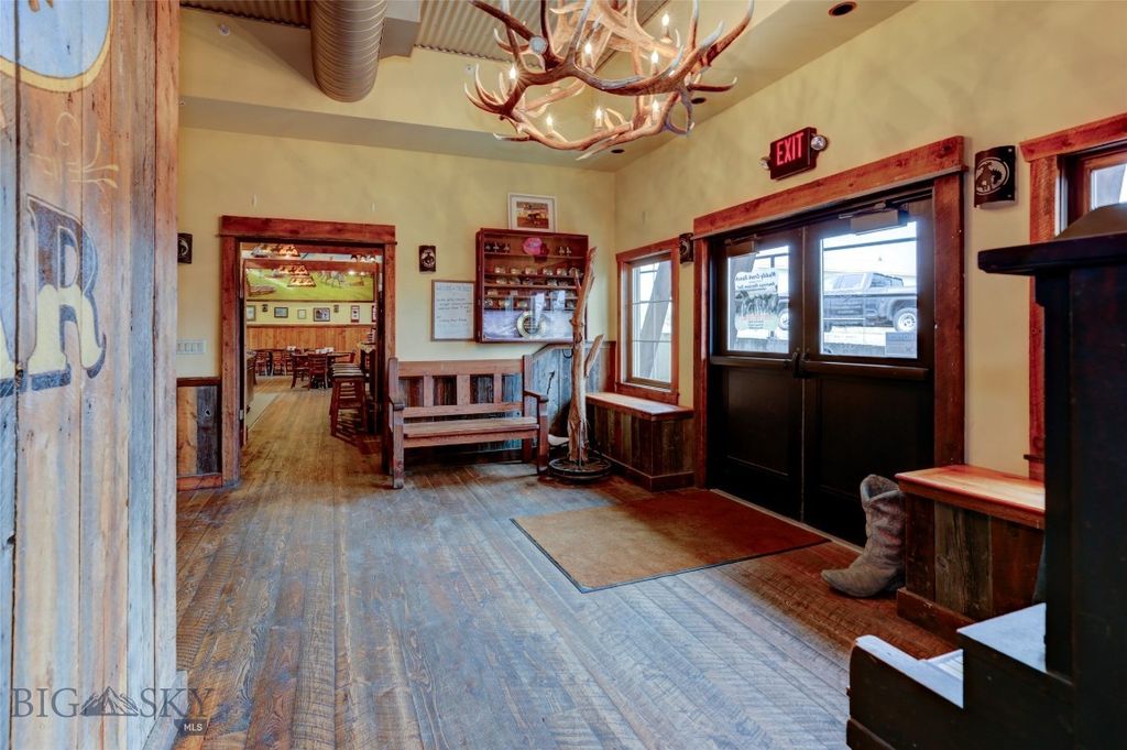 102 Elliot S, Wilsall, MT 59086 photo 15