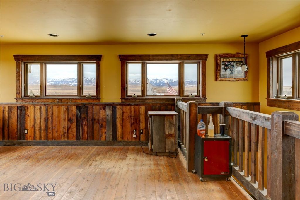 102 Elliot S, Wilsall, MT 59086 photo 33