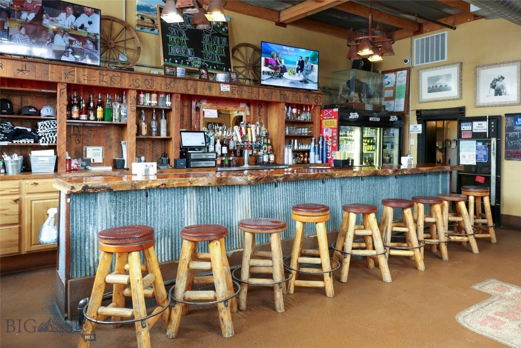 102 Elliot S, Wilsall, MT 59086 photo 9