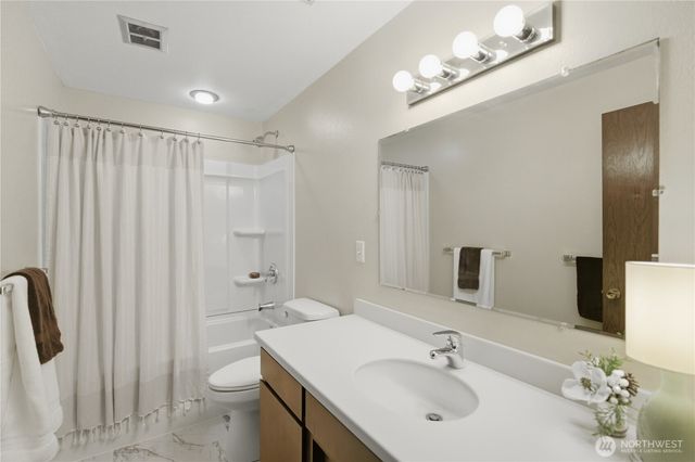 14608 Ap Tubbs Road E, Buckley, WA 98321
